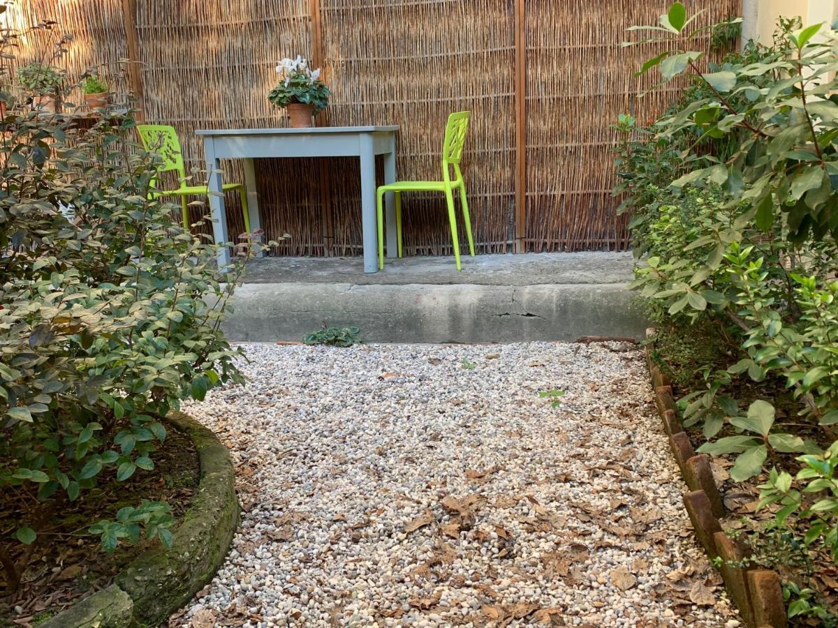 לינה וארוחת בוקר פירנצה A Casa Di Enrico E Luzme מראה חיצוני תמונה